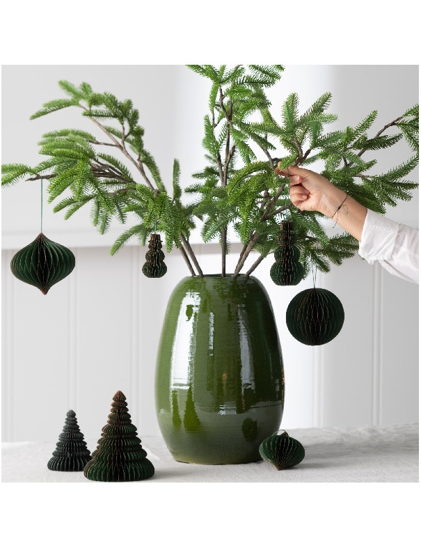 Sapin en papier vert