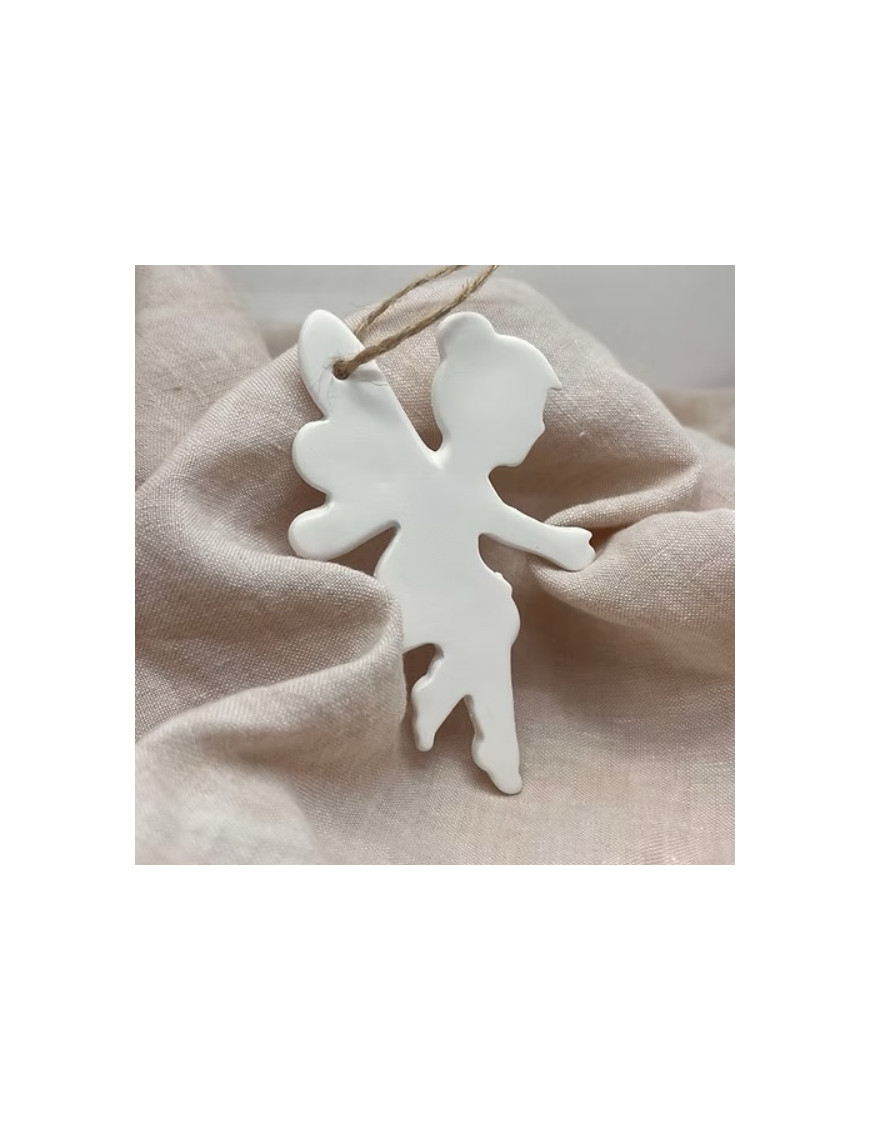 Fée en porcelaine blanche